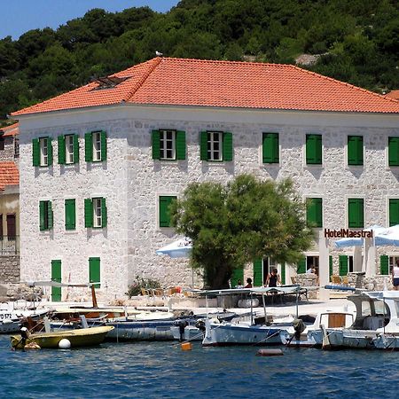 Hotel Maestral Prvić Luka Eksteriør billede