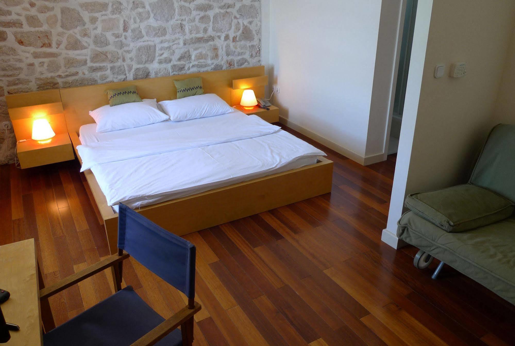 Hotel Maestral Prvić Luka Eksteriør billede